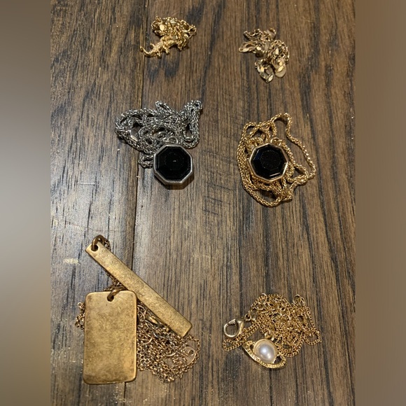 Large Necklace Lot - Picture 4 of 4